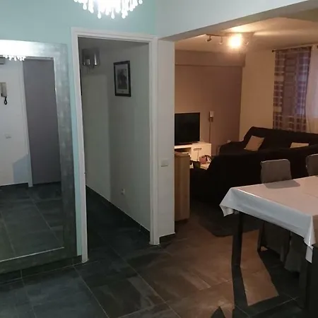 Grand Cocon Proche Mer 公寓 弗龙蒂尼昂